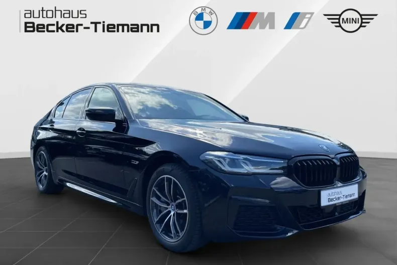 BMW 545 din 2023 cu 23.445 km - oferta BMW119112 - foto 1