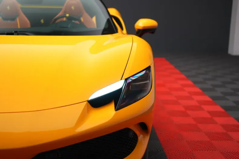 Ferrari 296 GTS din 2025 cu 45 km - oferta FER119117 - foto 3