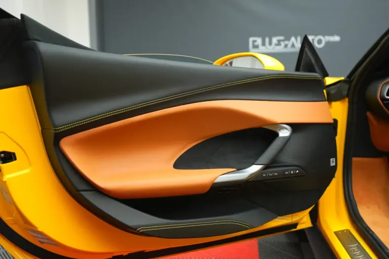 Ferrari 296 GTS din 2025 cu 45 km - oferta FER119117 - foto 12