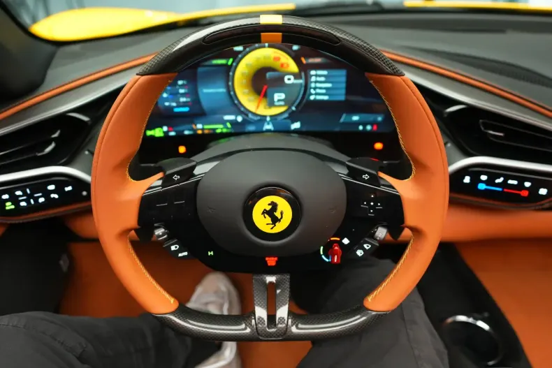 Ferrari 296 GTS din 2025 cu 45 km - oferta FER119117 - foto 19