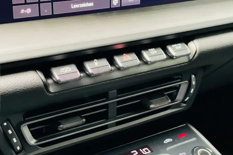 Porsche 992 din 2021 cu 6.764 km - oferta POR119121 - foto 14