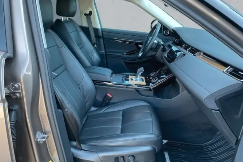 Land Rover Range Rover Evoque din 2020 cu 55.164 km - oferta LAN119124 - foto 3