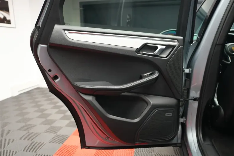 Porsche Macan din 2020 cu 80.000 km - oferta POR119126 - foto 25