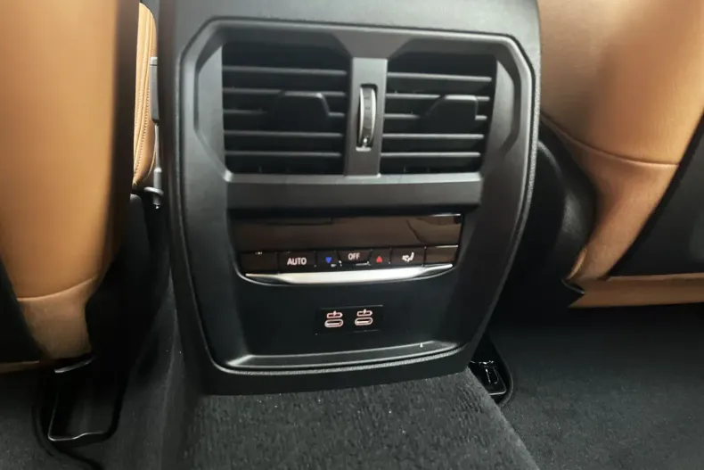 BMW i4 din 2025 cu 12.000 km - oferta BMW119127 - foto 16