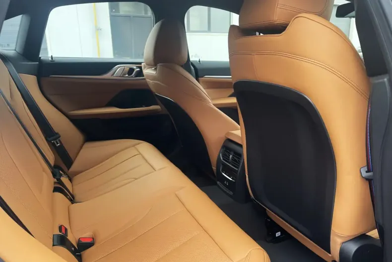 BMW i4 din 2025 cu 12.000 km - oferta BMW119127 - foto 17