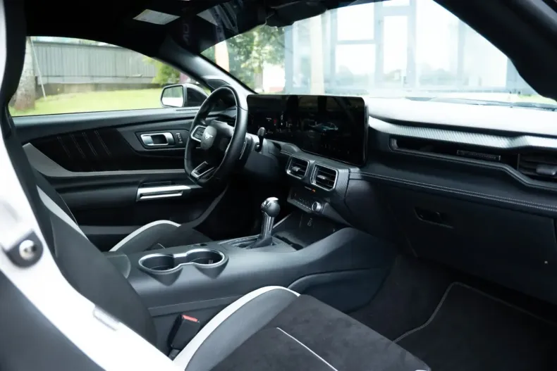 Ford Mustang din 2024 cu 14.000 km - oferta FOR119144 - foto 19