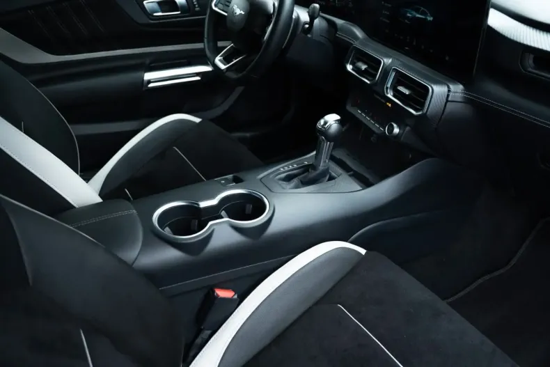 Ford Mustang din 2024 cu 14.000 km - oferta FOR119144 - foto 20