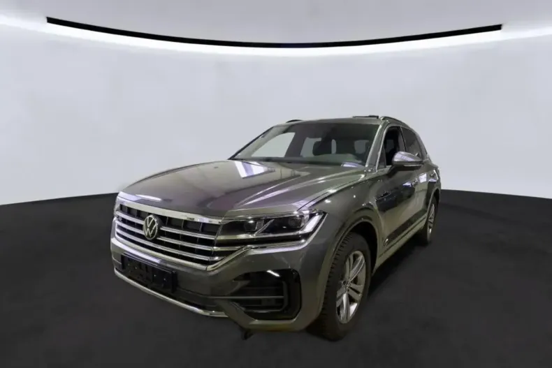 Volkswagen Touareg din 2023 cu 52.320 km - oferta VOL119147 - foto 1