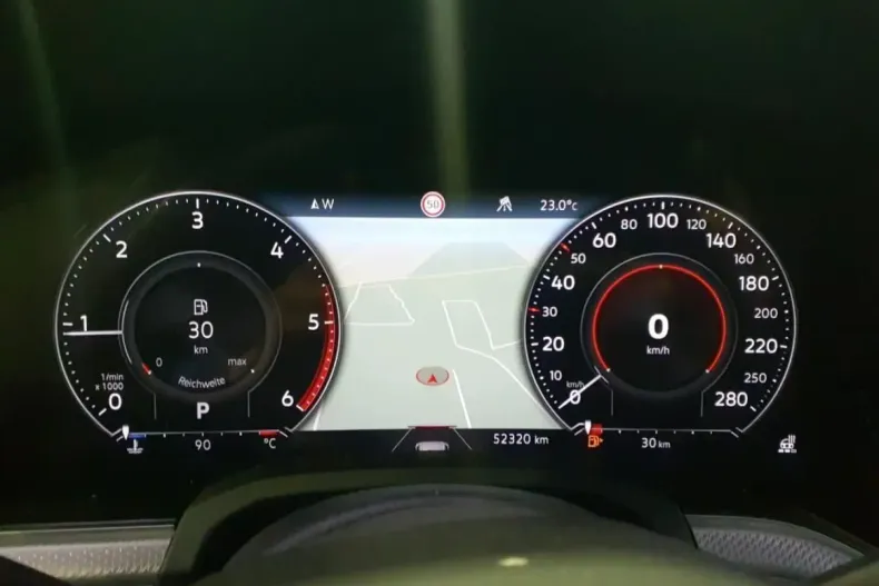 Volkswagen Touareg din 2023 cu 52.320 km - oferta VOL119147 - foto 9