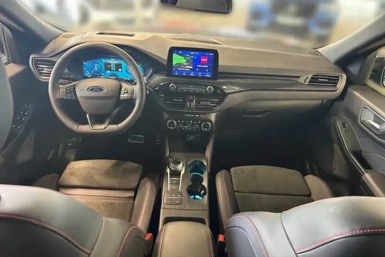 Ford Kuga din 2024 cu 42.650 km - oferta FOR119153 - foto 7