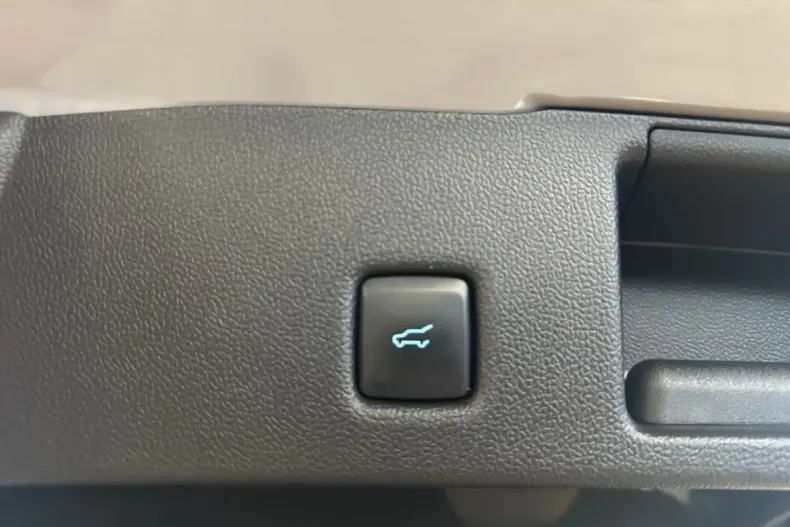 Ford Kuga din 2024 cu 42.650 km - oferta FOR119153 - foto 22