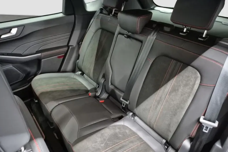 Ford Kuga din 2024 cu 11.000 km - oferta FOR119155 - foto 9