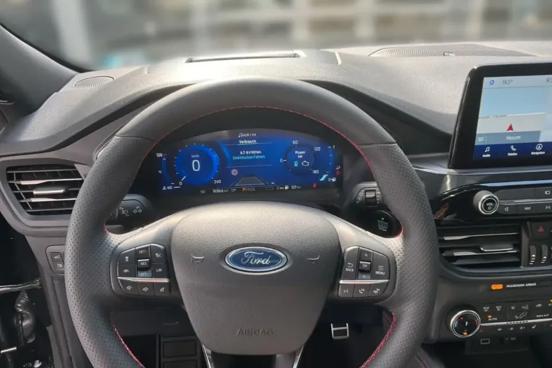 Ford Kuga din 2023 cu 9.137 km - oferta FOR119156 - foto 8