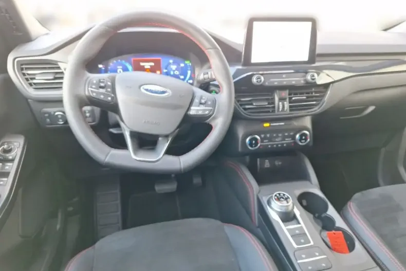 Ford Kuga din 2024 cu 7.530 km - oferta FOR119157 - foto 10