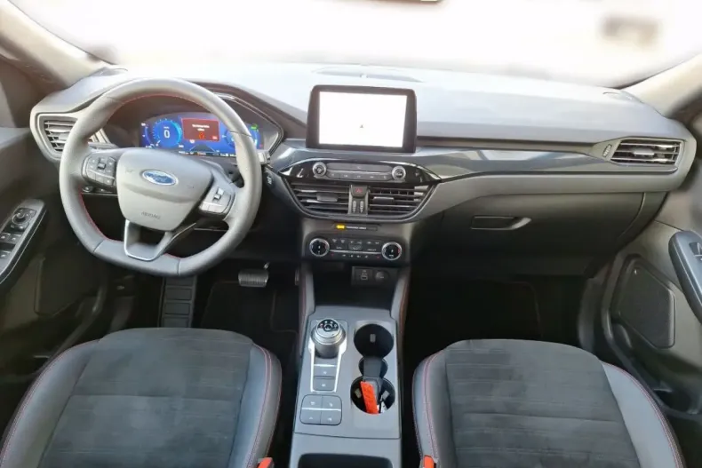 Ford Kuga din 2024 cu 7.530 km - oferta FOR119157 - foto 14