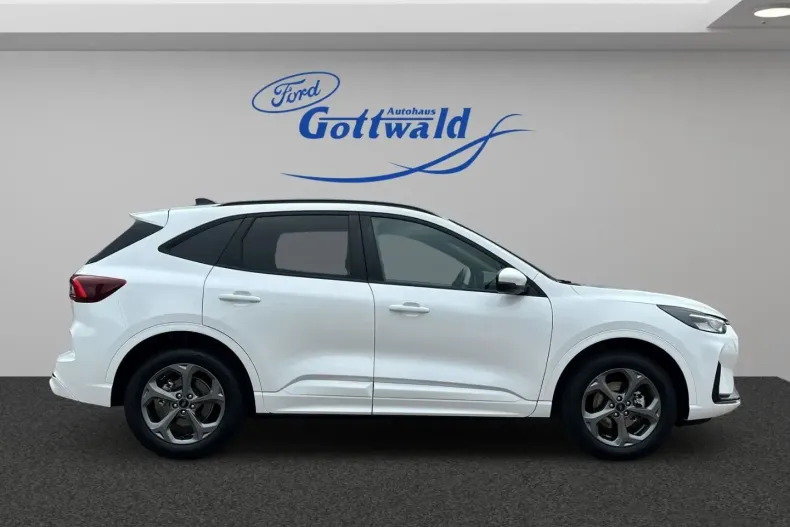 Ford Kuga din 2024 cu 9.950 km - oferta FOR119158 - foto 2