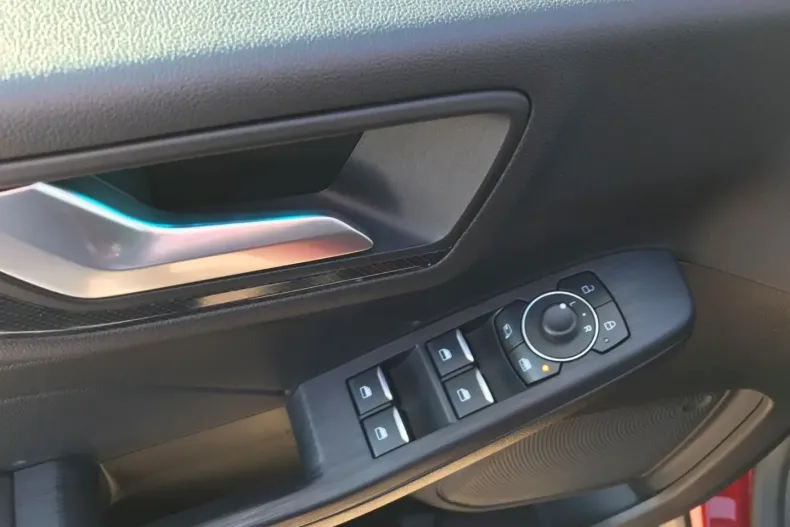 Ford Kuga din 2024 cu 19.384 km - oferta FOR119159 - foto 13