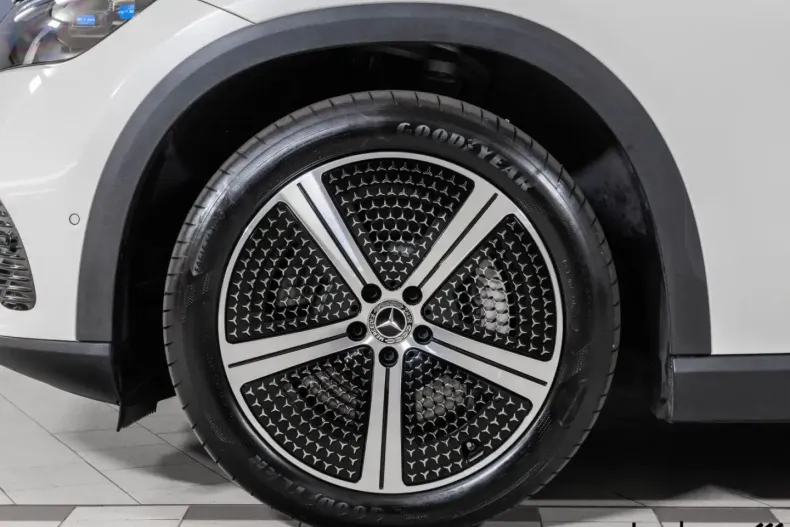 Mercedes-Benz EQE SUV din 2023 cu 7.067 km - oferta MER119161 - foto 7