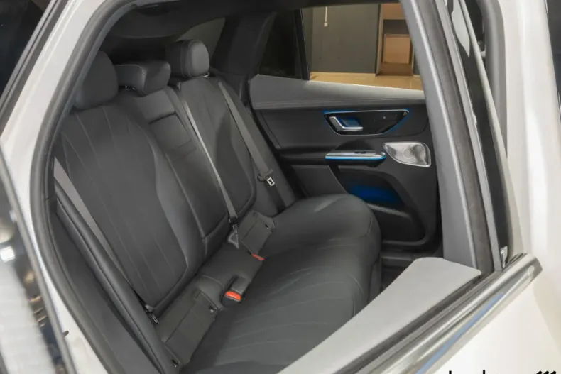 Mercedes-Benz EQE SUV din 2023 cu 7.067 km - oferta MER119161 - foto 16