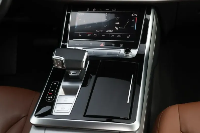 Audi Q8 din 2021 cu 78.500 km - oferta AUD119165 - foto 10