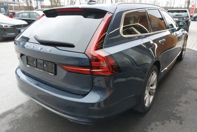 Volvo V90 din 2021 cu 98.900 km - oferta VOL119169 - foto 3