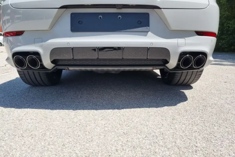 Porsche Cayenne din 2025 cu 20 km - oferta POR119172 - foto 2