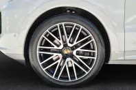 Porsche Cayenne din 2025 cu 20 km - oferta POR119172 - foto 4