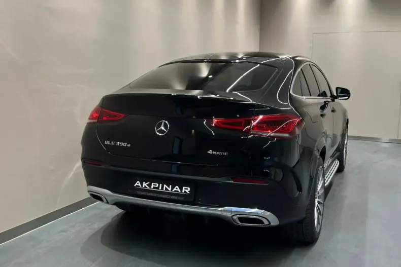 Mercedes-Benz GLE 350 din 2022 cu 63.500 km - oferta MER119174 - foto 4