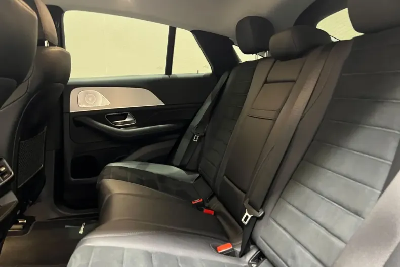 Mercedes-Benz GLE 350 din 2022 cu 63.500 km - oferta MER119174 - foto 10