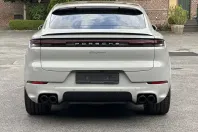 Porsche Cayenne din 2025 cu 9.900 km - oferta POR119175 - foto 2