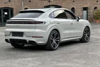 Porsche Cayenne din 2025 cu 9.900 km - oferta POR119175 - foto 3