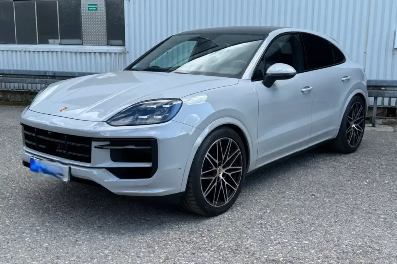 Porsche Cayenne din 2025 cu 1.780 km - oferta POR119177 - foto 1