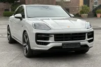 Porsche Cayenne din 2023 cu 4.950 km - oferta POR119179 - foto 1