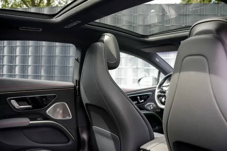 Mercedes-Benz EQS din 2023 cu 17.392 km - oferta MER119184 - foto 12