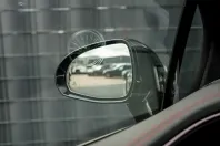 Mercedes-Benz EQS din 2023 cu 17.392 km - oferta MER119184 - foto 22