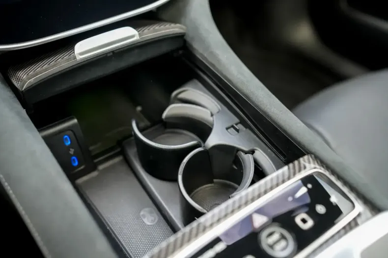 Mercedes-Benz EQS din 2023 cu 17.392 km - oferta MER119184 - foto 34