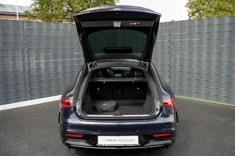 Mercedes-Benz EQS din 2023 cu 17.392 km - oferta MER119184 - foto 47