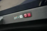 Mercedes-Benz EQS din 2023 cu 17.392 km - oferta MER119184 - foto 49