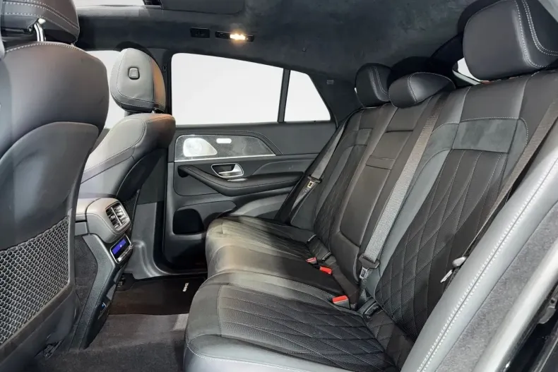 Mercedes-Benz GLE 63 AMG din 2024 cu 19.656 km - oferta MER119209 - foto 11