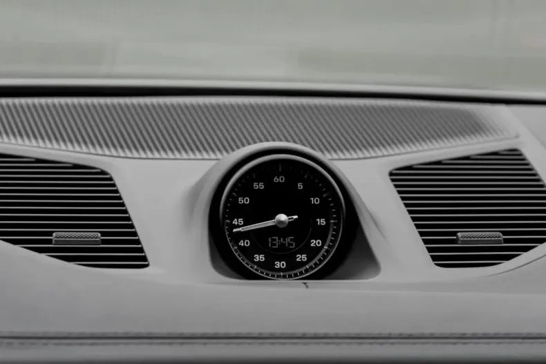 Porsche Cayenne din 2024 cu 5.470 km - oferta POR119216 - foto 8