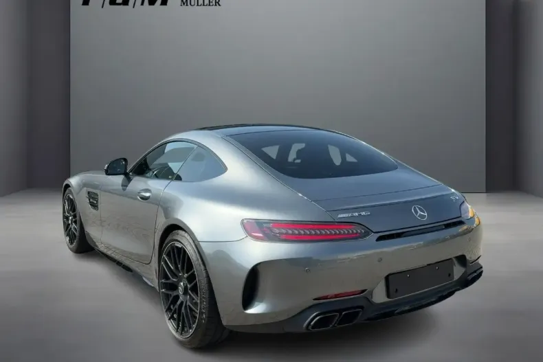 Mercedes-Benz AMG GT C din 2022 cu 38.211 km - oferta MER119219 - foto 2