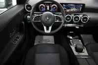 Mercedes-Benz CLA 200 din 2022 cu 74.250 km - oferta MER119220 - foto 8