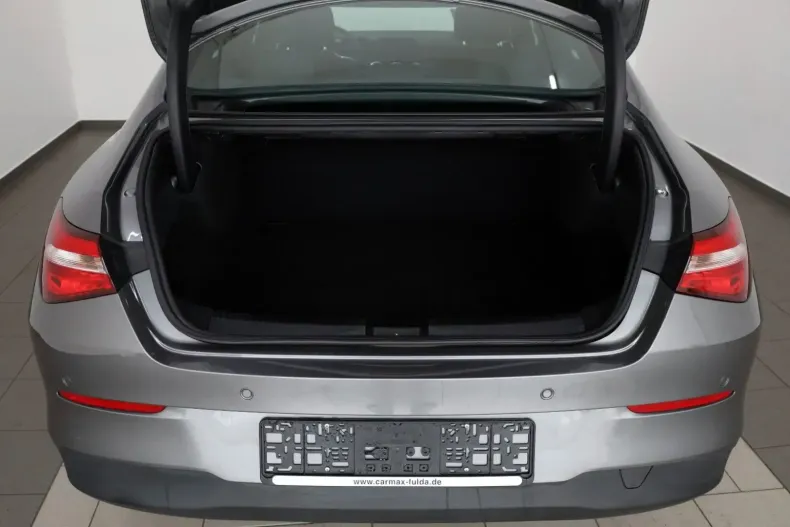 Mercedes-Benz CLA 200 din 2022 cu 74.250 km - oferta MER119220 - foto 16