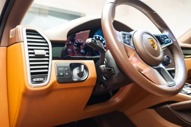 Porsche Cayenne din 2022 cu 24.900 km - oferta POR119222 - foto 17