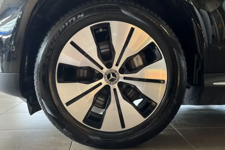 Mercedes-Benz EQC din 2021 cu 86.777 km - oferta MER119226 - foto 28