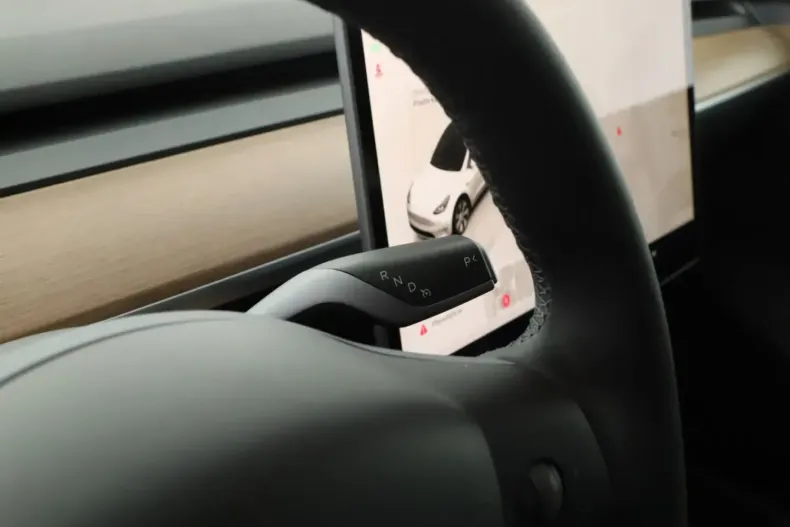 Tesla Model Y din 2023 cu 21.136 km - oferta TES119227 - foto 10