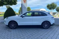 Porsche Cayenne din 2024 cu 23.900 km - oferta POR119228 - foto 3