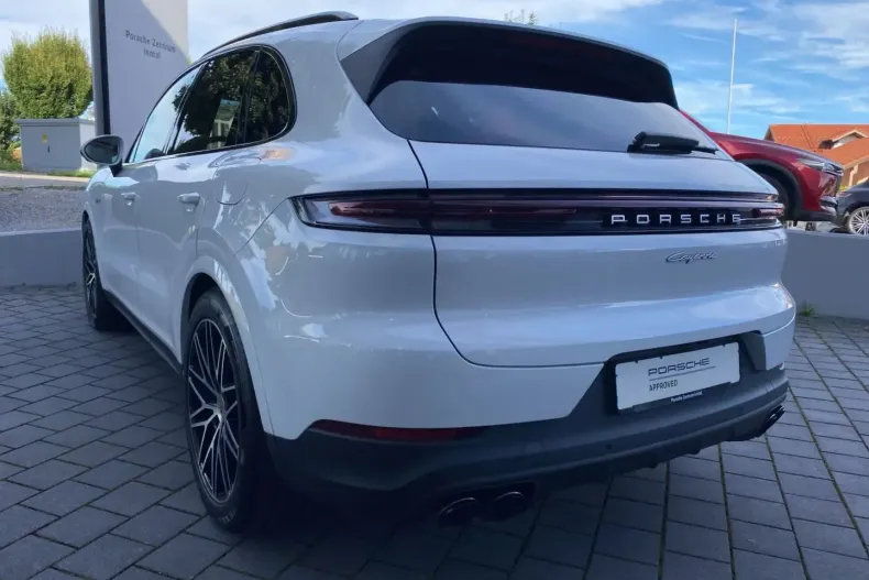 Porsche Cayenne din 2024 cu 23.900 km - oferta POR119228 - foto 4