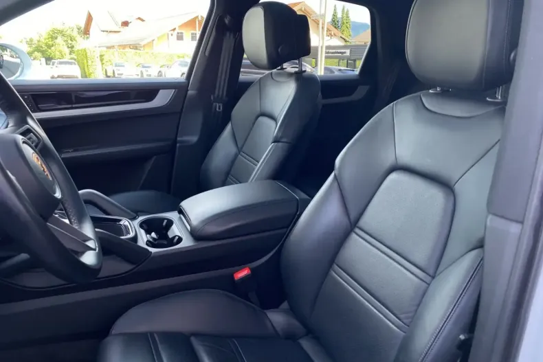 Porsche Cayenne din 2024 cu 23.900 km - oferta POR119228 - foto 14