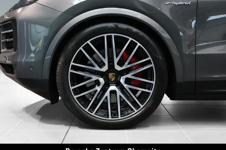 Porsche Cayenne din 2024 cu 20.400 km - oferta POR119230 - foto 7